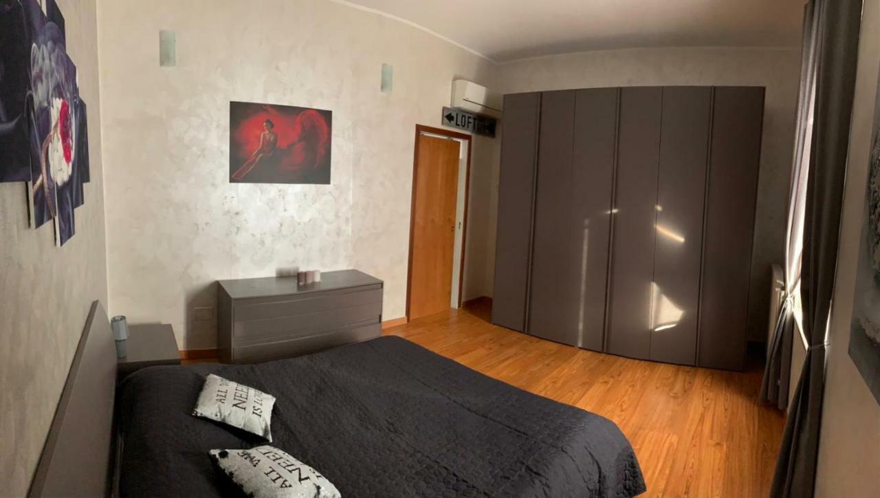 Appartamento La Regina Del Garda Peschiera del Garda Esterno foto